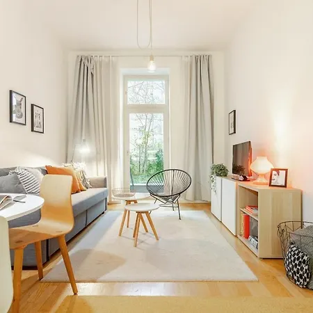 Modern With Garden Praga