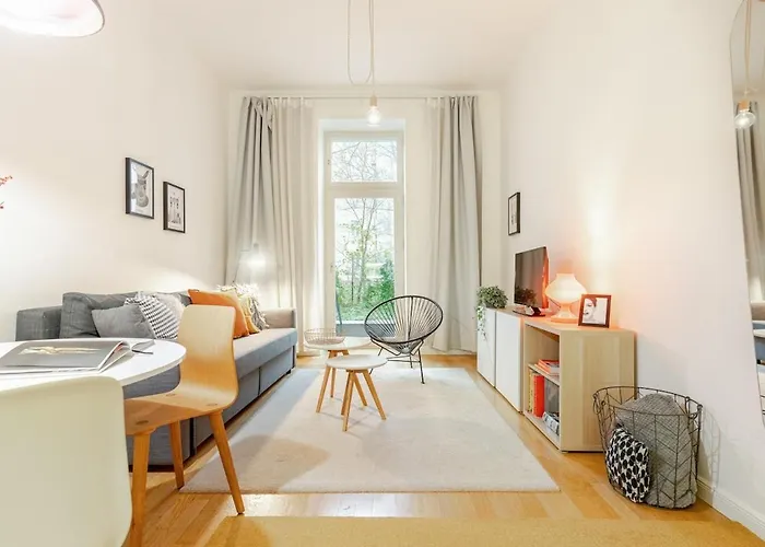 Modern With Garden プラハ