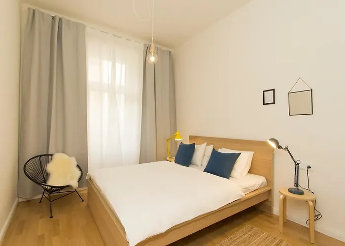 Modern With Garden * プラハ