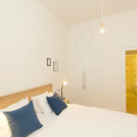 Modern With Garden Πράγα