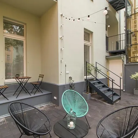 Modern With Garden * Πράγα