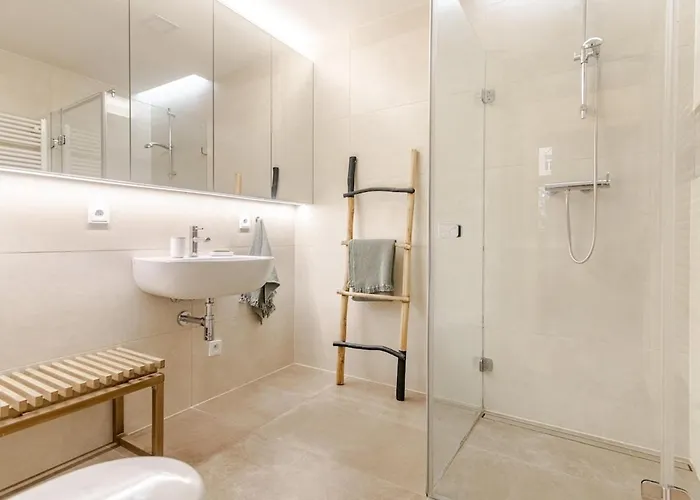 Apartman Modern With Garden *