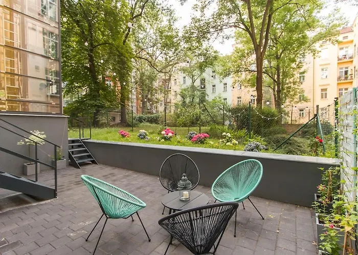 Appartement Modern With Garden